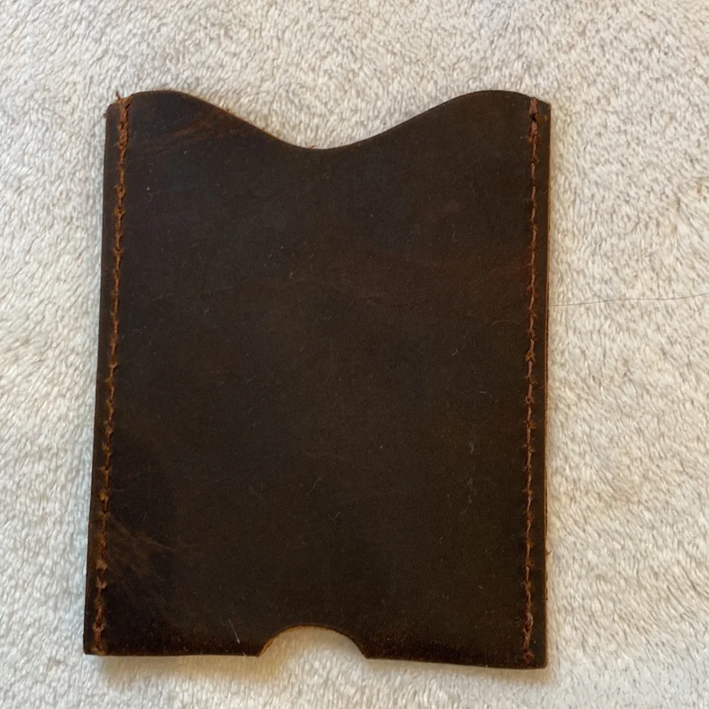 NWT NIB dark brown rugged buffalo leather credit card holder